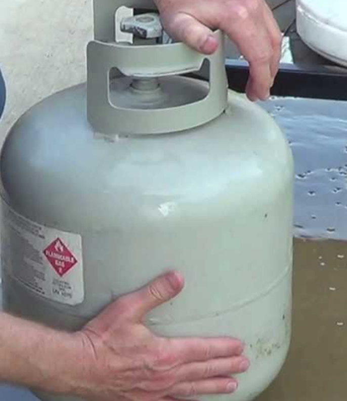 how to check propane level in a tank